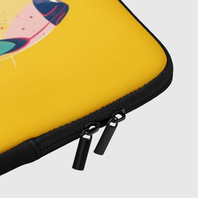 Golden Retriever Yellow Laptop Sleeve - Funny Nikko